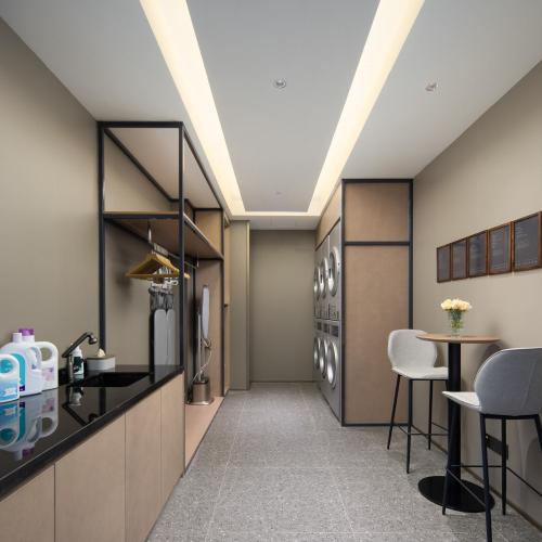 Image of Atour Hotel Wuxi East Station Yingyuehu Park Metro Station