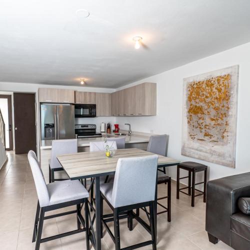 Image of 3 Bedroom Oceanfront BeachHouse
