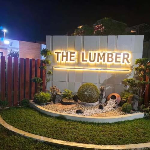 Image of The Lumber Hotel and Resort