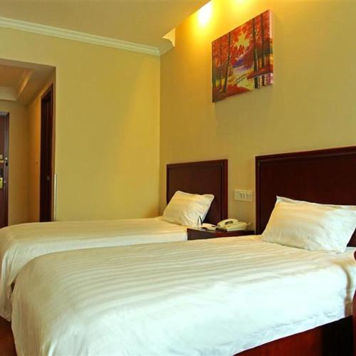 Image of GreenTree Inn Jiangsu Nantong Tongzhou Bus Station Express Hotel