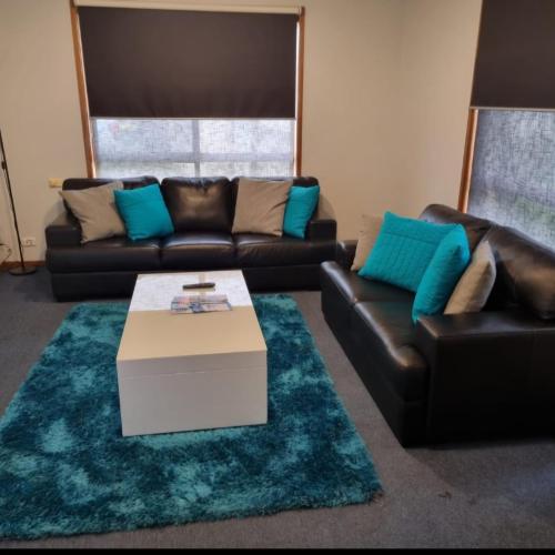 Image of WI -FI- Netflix- Super Comfy 3 Bedroom Home With Massive 21Metre