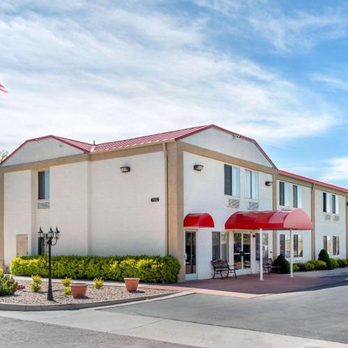 Image of Econo Lodge Colorado Springs near Airport