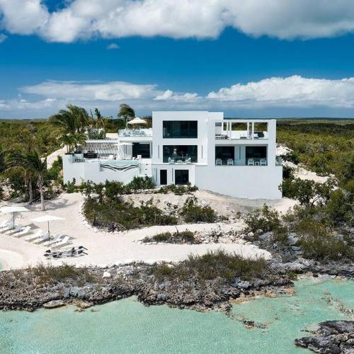 Image of CIELO - PRIVATE BEACH FRONT ViLLA