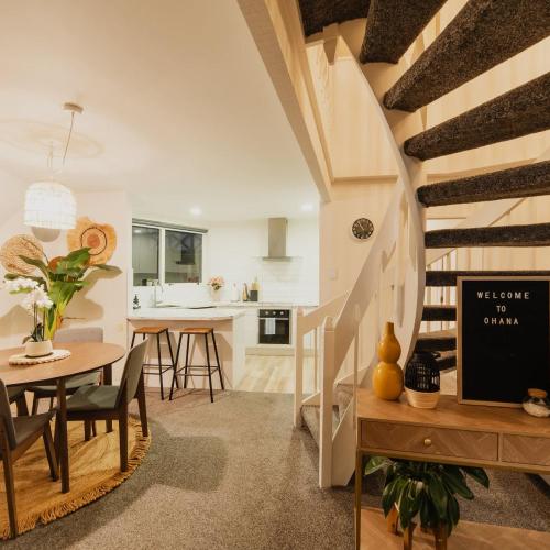 Image of Gateway to the Southern Alps