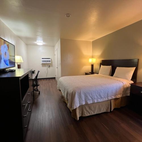 Image of Riverside Motel