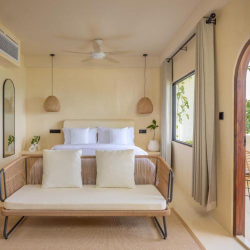 Isla Retreat