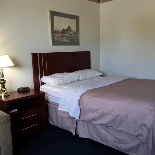 Image of Colonial Inn