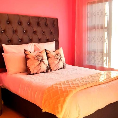 Image of Palma Spaces Standard