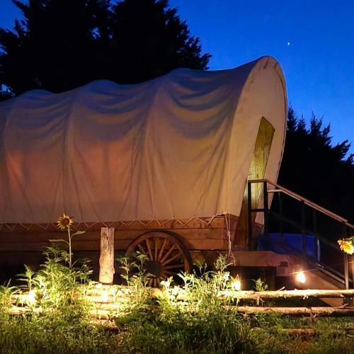 Image of Covered Wagons Hill Camp - WAGON 1