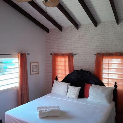 Image of The Gazebo House