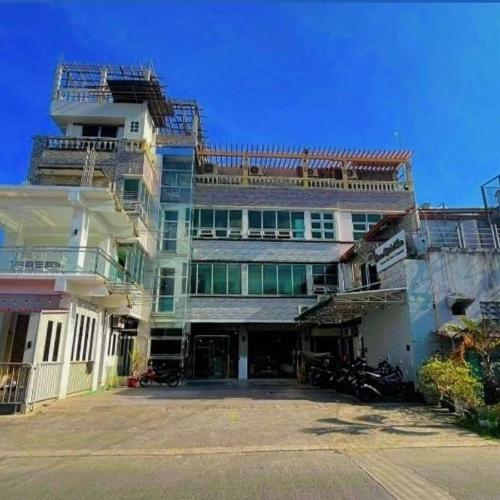 Image of Queen Maricel Inn