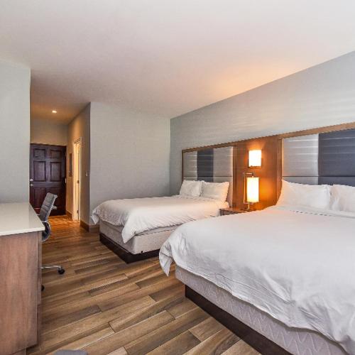 Image of Hidden Haven II - 2 Bed Studio Condo