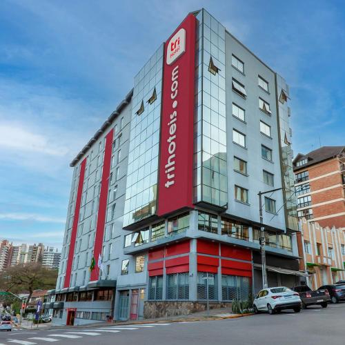 Tri Hotel Bento Gonçalves em Garibaldi, RS - pousada e hospedagem