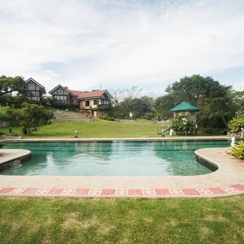 Tagaytay Foothills Cherimoya Farm Staycation