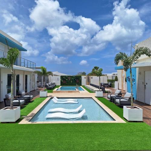 Aruba Boutique & Art Hotel - Adults Only