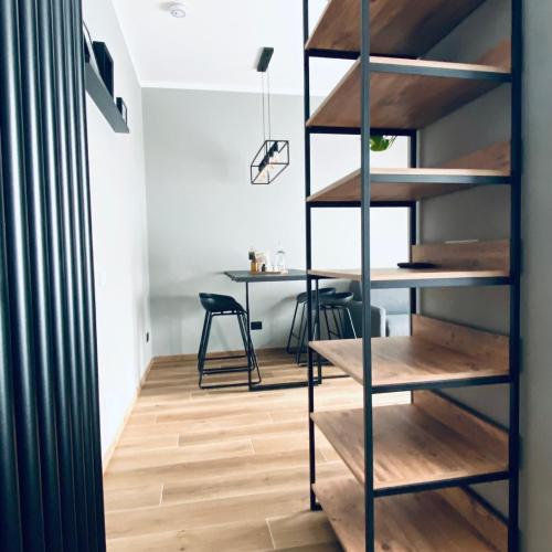 M4 BLACK Monolocale Moderno e Funzionale