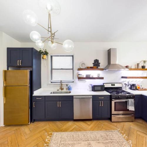 Image of Chi-Town Ultimate Hideout 1-2-3