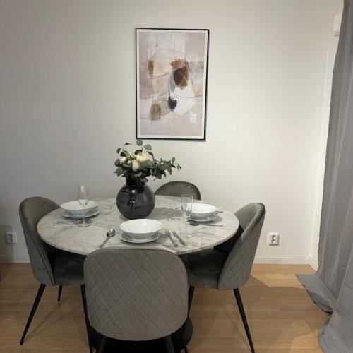 Image of Central City Apartment B