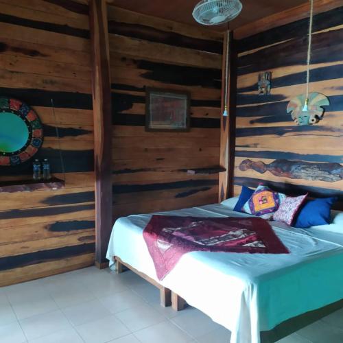 Image of Caba�as Huay