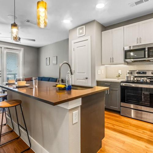 Image of Serene 1BD 1BA Stunning Pool12310