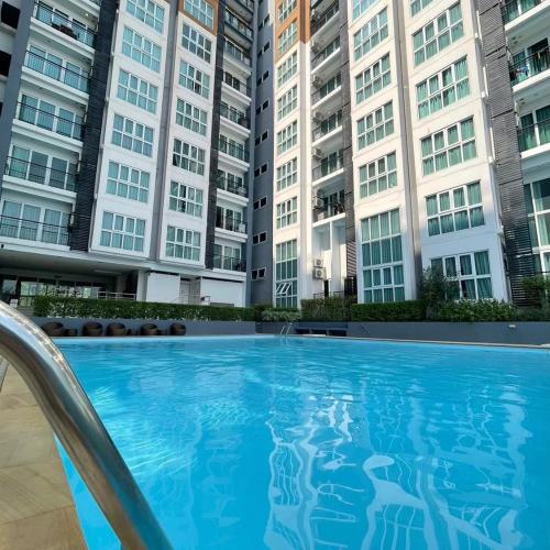 Image of The Prio condo - by May