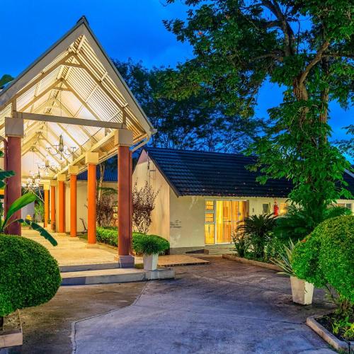 Image of Protea Hotel by Marriott Zambezi River Lodge