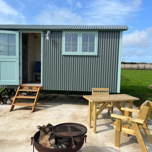 Image of Lower Trewern Shepherds Hut