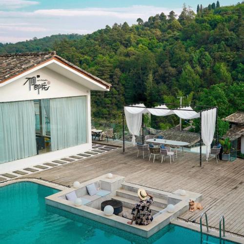 Image of No Flowers Boutique Hostel