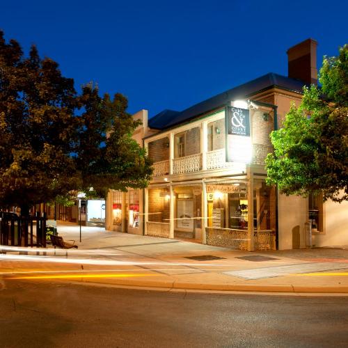 Image of Cobb & Co Court Boutique Hotel