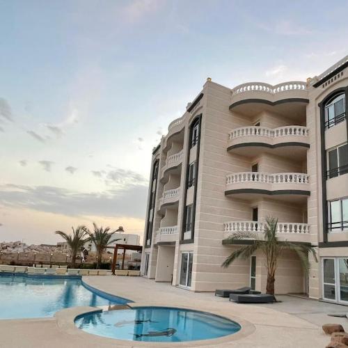 Image of Luxury 1 Bedroom Sea Front Apartment