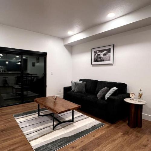 Image of Affordable Comfort in Juneau 206