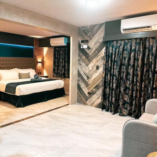 Image of Blue Tulip - Rooms with Jacuzzi