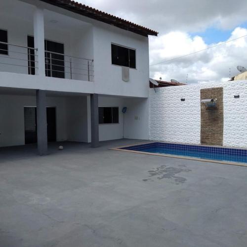 Image of Linda casa com piscina