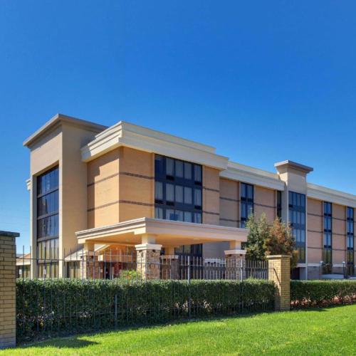 Image of Heritage Inn Suites Houston Sugar Land, Trademark by Wyndham