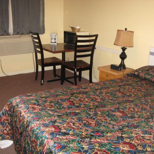 Image of Pals Motel and RV Park