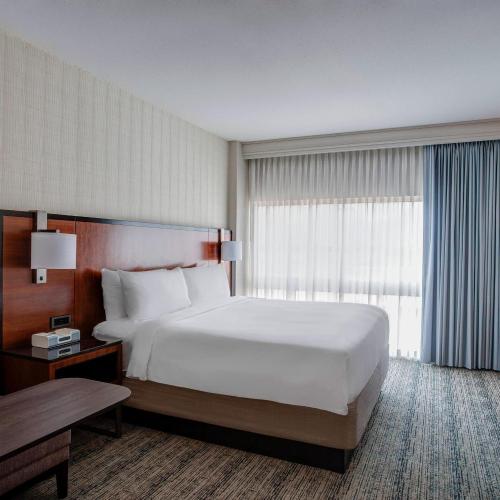 Image of Houston Airport Marriott at George Bush Intercontinental