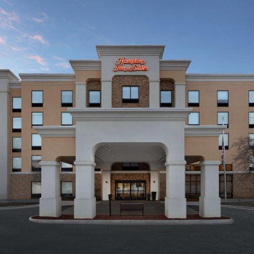 Image of Hampton Inn and Suites Lynchburg