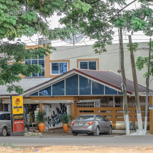 Image of Stadium Hotel