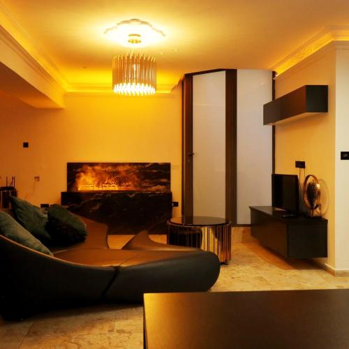 Image of OLGA Luxury Suite I 5 min from airport I central location I trad