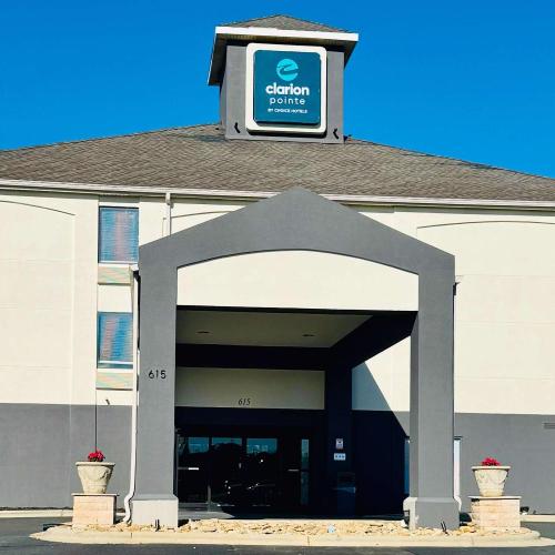 Clarion Pointe Albemarle