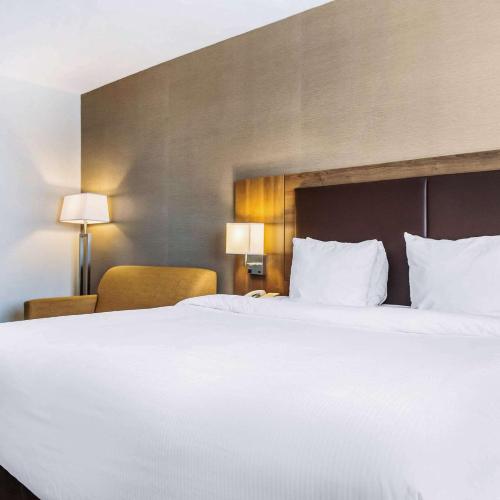 Image of Quality Hotel Dorval Aeroport