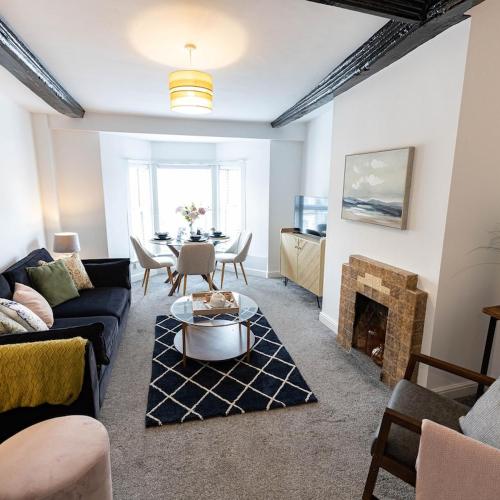 Image of Brandon Apartment in Town Centre with parking