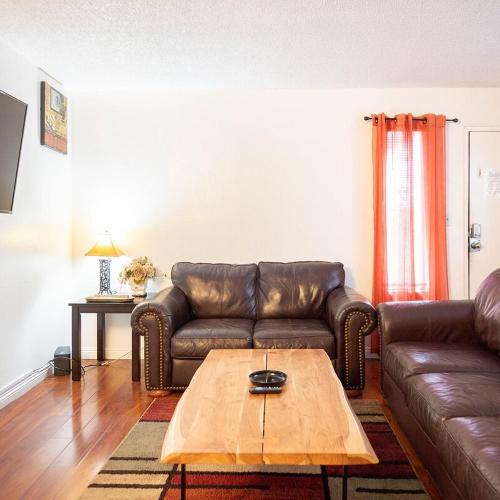 Image of 2 bedroom UNLV, Thomas Mack