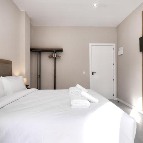 Hostal Puerta Almar