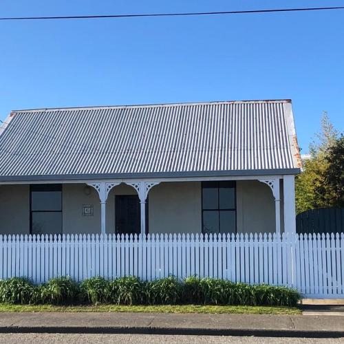 Image of Cottage on Westshore