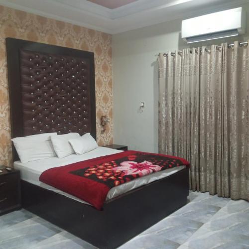 Image of Hotel A S R Lounge Multan