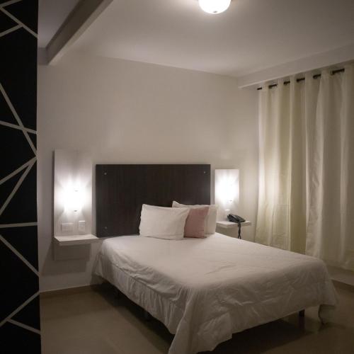 Image of Hotel Los Lirios
