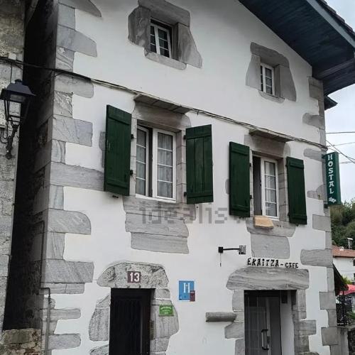 Hostal Ekaitza