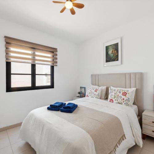 Image of Habitaci�nes cerca de la playa y del aeropuerto en una casa fami