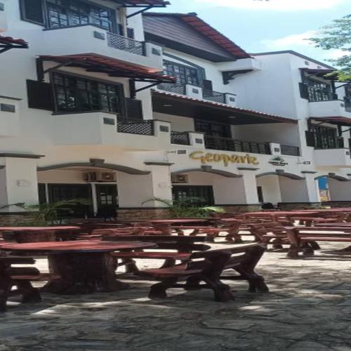 Capital O 91179 Geopark Village Boutique Hotel